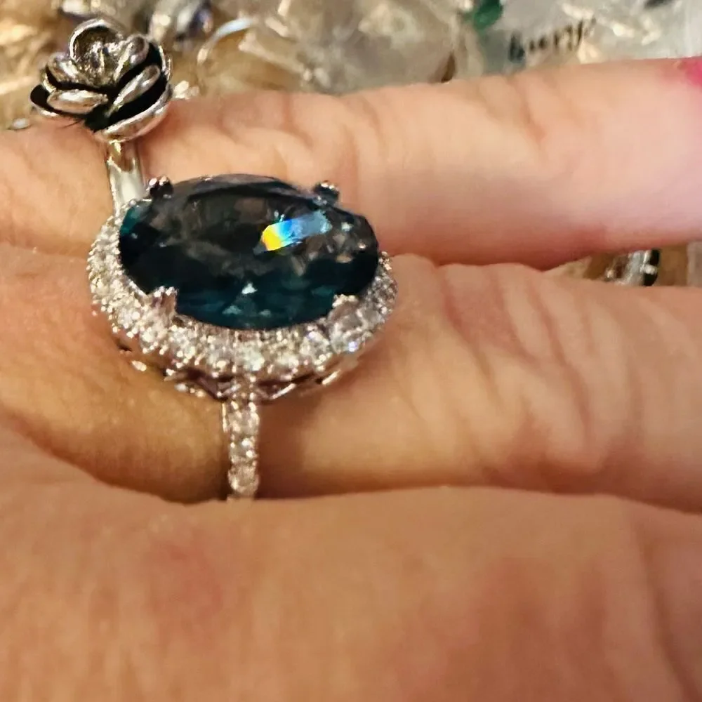925 Sterling Silver Dark Blue Oval Topaz RING With CZ White Diamonds